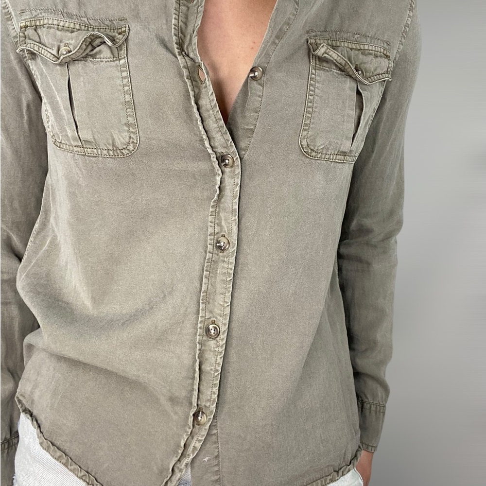 MARINE LAYER Hadley Button Down in Worn Olive Button Down Long Sleeve Casual - Picture 4 of 6